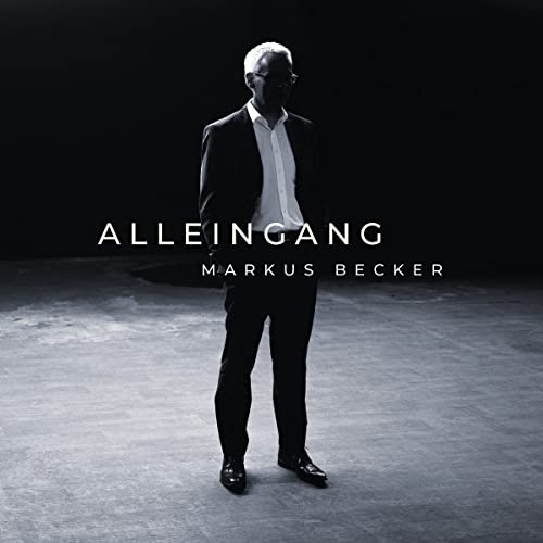 Black and white portrait of Markus Becker, album cover for "Alleingang".