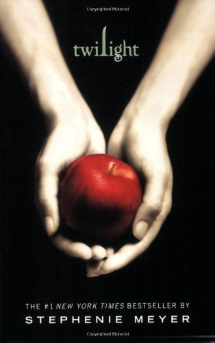 "Book cover of 'New Moon' by Stephenie Meyer, featuring a red and white tulip."