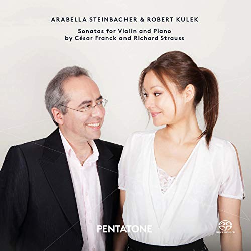 Portrait of violinist Arabella Steinbacher and pianist Robert Kulek.