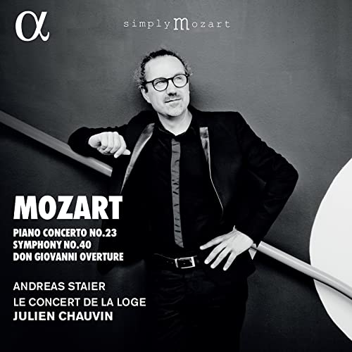 CD cover featuring pianist Andreas Staier, text āMozartā and concert details.