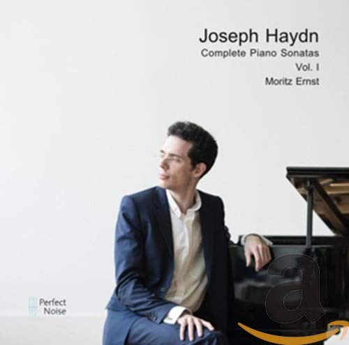 CD cover featuring pianist Moritz Ernst and text “Joseph Haydn: Complete Piano Sonatas.”