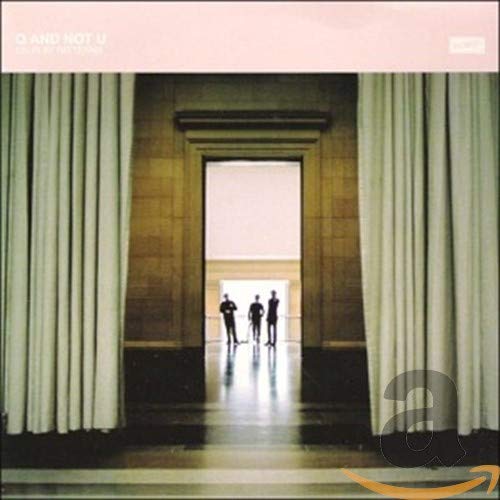 CD cover: three figures stand in a marble hall framed by curtains.