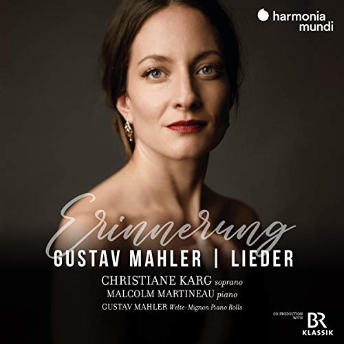 CD cover featuring portrait of soprano Christiane Karg and album title āErinnerungā.