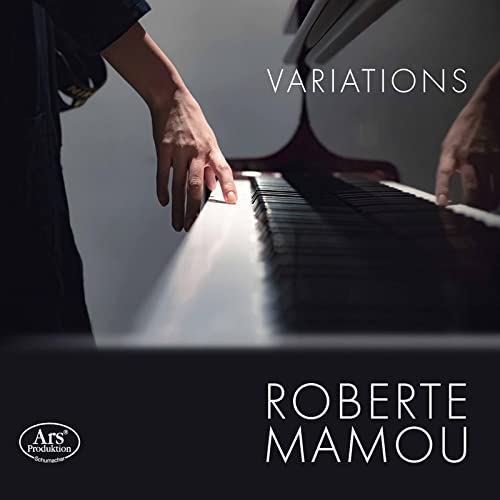 CD cover: pianist’s hands over piano keys, text “VARIATIONS” and “Roberte Mamou”.