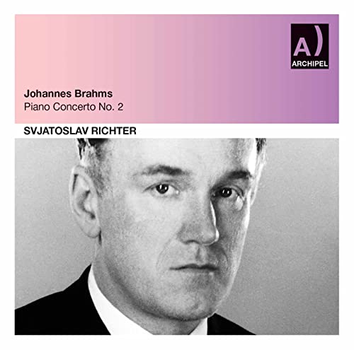 CD cover featuring a black and white portrait of pianist Sviatoslav Richter.