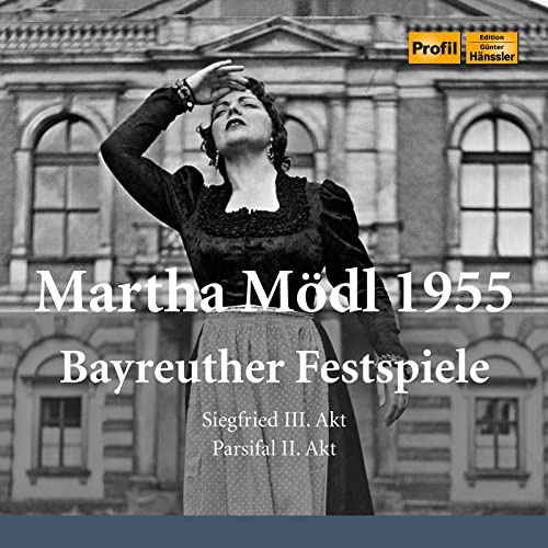 Black and white photo of Martha Mödl, opera singer, in 1955.