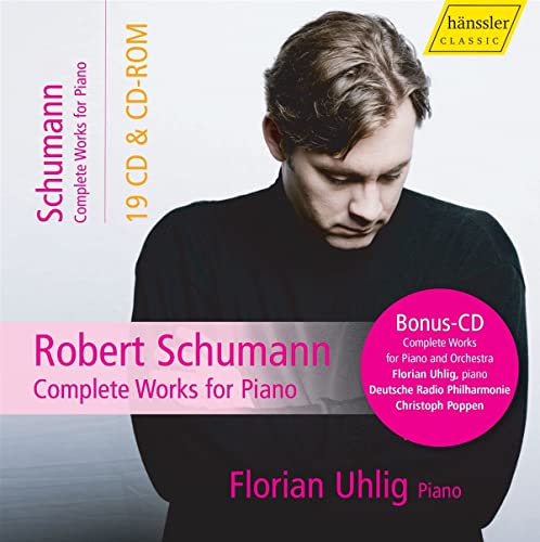 CD cover featuring pianist Florian Uhlig and text “Robert Schumann”.