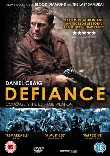 Daniel Craig holding a rifle on the Defiance DVD cover with a group of soldiers.