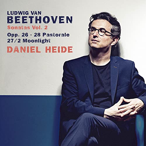 CD cover featuring pianist Daniel Heide and text "Beethoven: Sonatas Vol. 2".