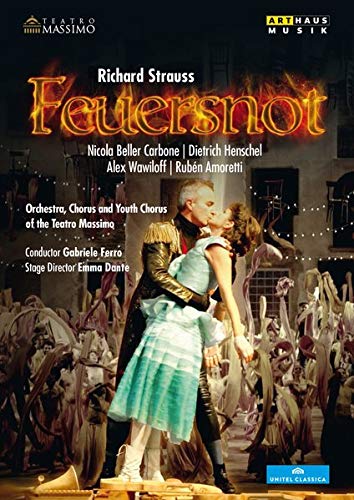 DVD cover featuring a man and woman embracing on stage with a crowd.