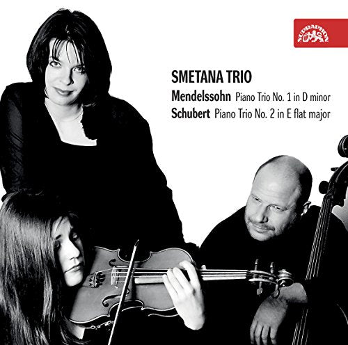"CD cover with three musicians and text describing the Smetana Trio's performance."