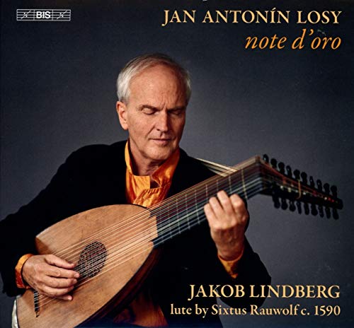 Jakob Lindberg playing a Renaissance lute, album cover for “note d’oro”.