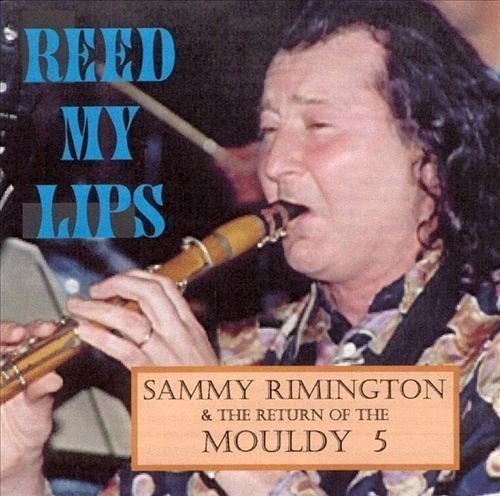"CD cover featuring a man playing a clarinet, with blue text and orange label."
