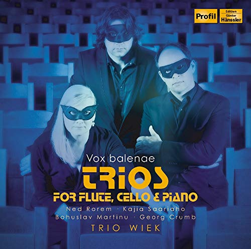 CD cover: Trio Wiek musicians wearing masks, blue background.