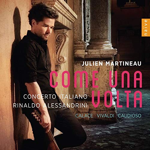 CD cover featuring musician Julien Martineau with Italian text and column details.