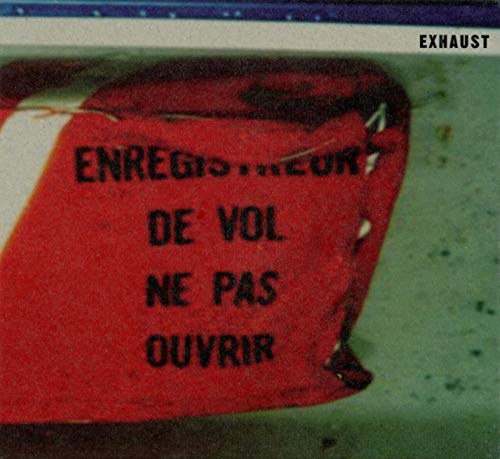 Red envelope with black French text, labeled “Enregistreur de Vol”, CD cover.
