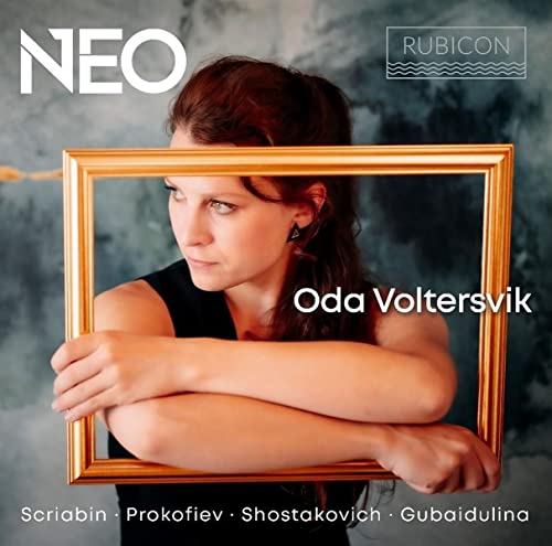 CD cover featuring Oda Voltersvik framed by a golden rectangle.