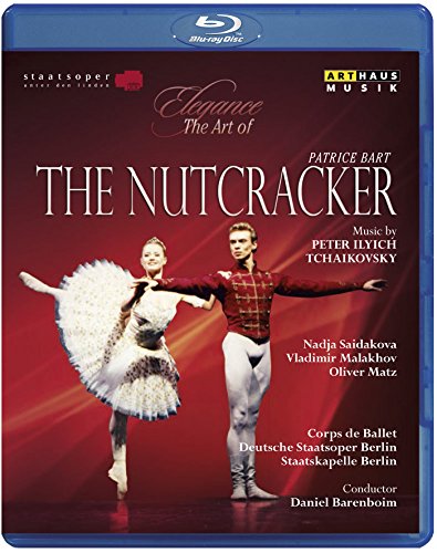 Blu-ray cover for Tchaikovsky’s “The Nutcracker” ballet, featuring dancers.