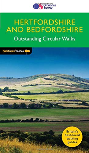 Hertfordshire & Bedfordshire Outstanding Circular Walks (Pathfinder Guides)