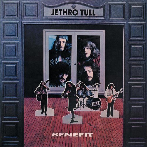 The image shows the vinyl cover for "Jethro Tull - Benefit". #### Alt text: "Jethro Tull's 'Benefit' vinyl cover featuring cardboard cutouts of the band outside a doorway."