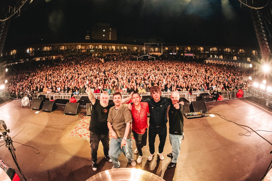 Shed Seven Live - Photo Credit - Ianthe Photo