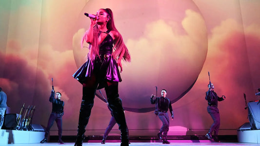 Ariana Grande Announces Tour