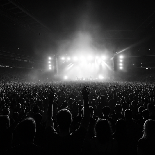 Tour Fever: Iron Maiden, John Legend and Lionel Richie Hit the UK