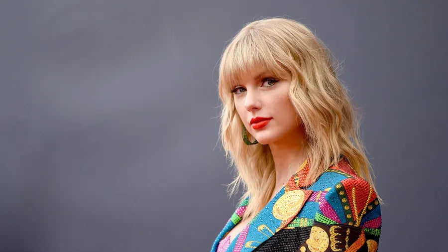 Celebrating Taylor Swift’s Folklore – A Game-Changer in Modern