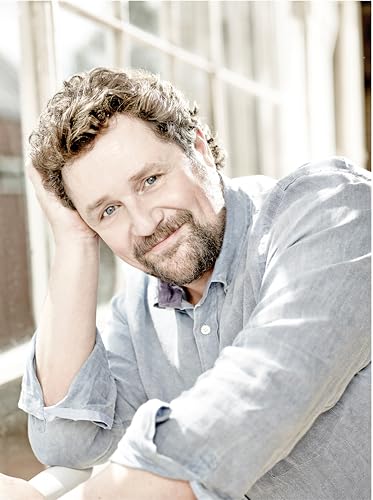 A Backstage Betrayal : The new novel from the West End legend