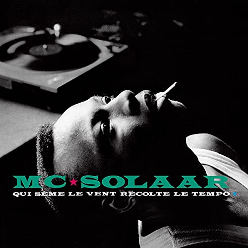 Album cover for Mc Solaar’s “Qui Sème Le Vent Récolte Le Tempo” featuring a man and turntable.