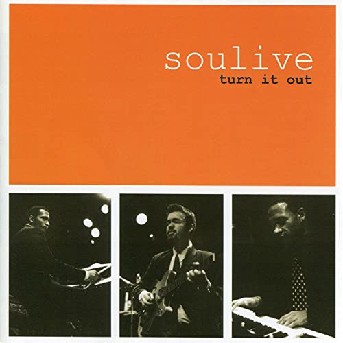 Soulive - Turn It Out (feat. John Scofield) [CD]