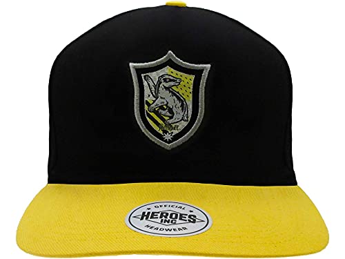 Harry Potter - Badge Hufflepuff (Unisex Black/Yellow Snapback Cap) One Size