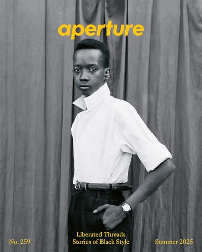 Liberated Threads : Stories of Black Style