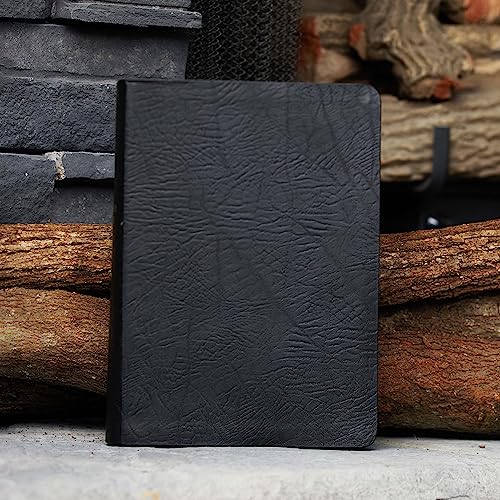 NKJV, MacArthur Study Bible, Large Print, Black Bonded Leather, Thumb Indexed : Unleashing God's Truth One Verse at a Time (Holy Bible, New King James Version)