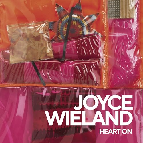 Joyce Wieland : Heart On