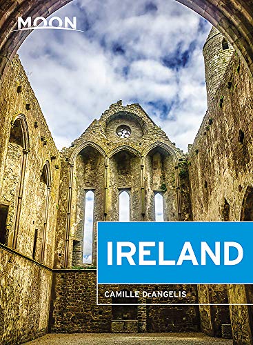 Moon Ireland (Third Edition): Castles, Cliffs, and Lively Local Spots (Travel Guide)