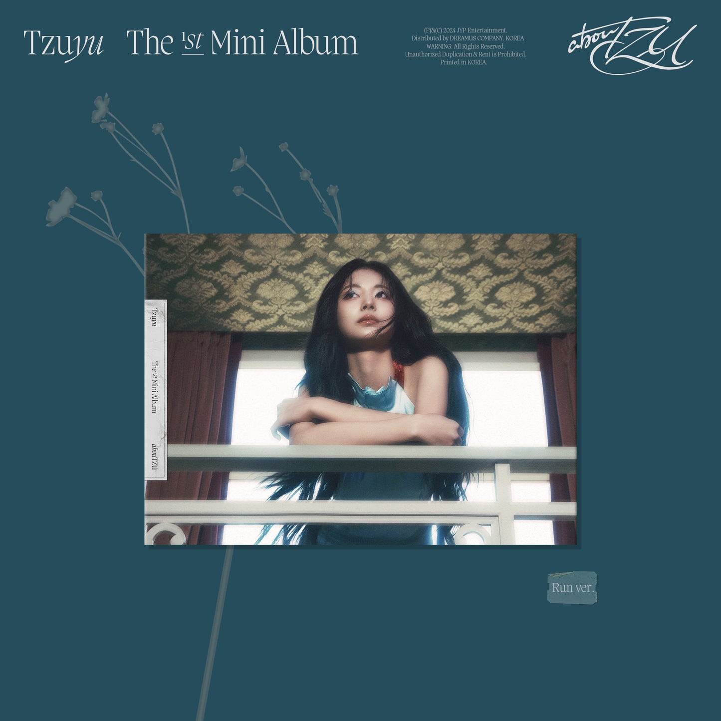 TZUYU (TWICE) - abouTZU (Run ver.) [CD]
