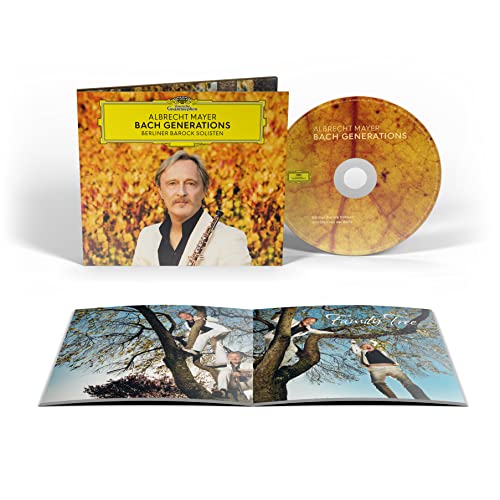 CD case with Albrecht Mayer portrait and group photo of musicians.