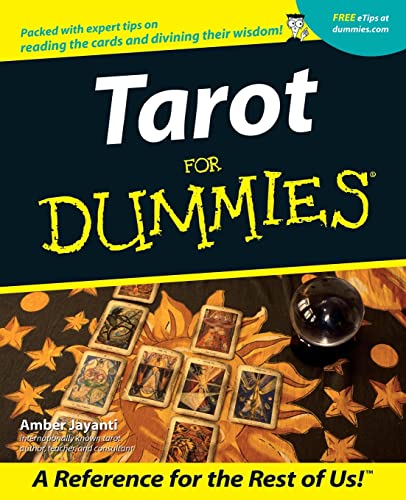 Book cover for Tarot for Dummies featuring tarot cards and a crystal ball.
