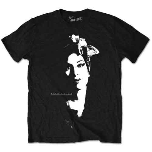 Black t-shirt with a white portrait of Amy Winehouse.