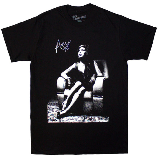Black t-shirt featuring Amy Winehouse seated in a chair illustration.