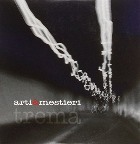 X-ray image of hands and wrists with text "arti e mestieri trema".