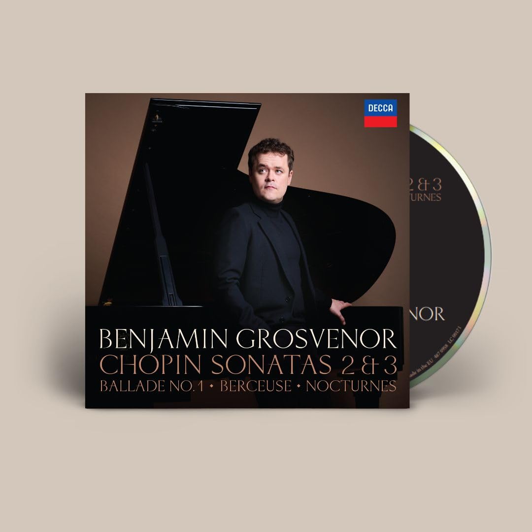 CD cover featuring pianist Benjamin Grosvenor at a grand piano.