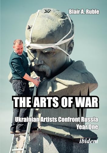 Book cover: man protecting statue with netting, title "The Arts of War".