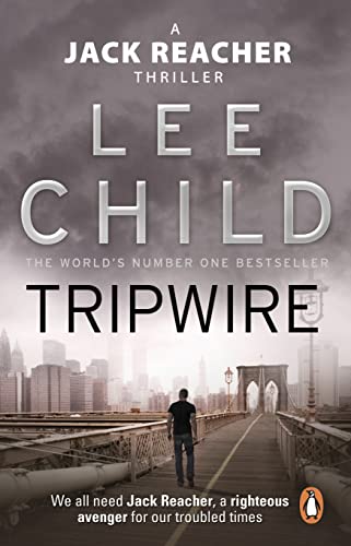 Book cover: "Tripwire" by Lee Child, featuring a man on a bridge.