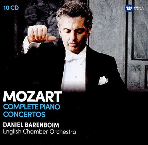 Daniel Barenboim conducting, with "Mozart Complete Piano Concertos" text on CD cover.