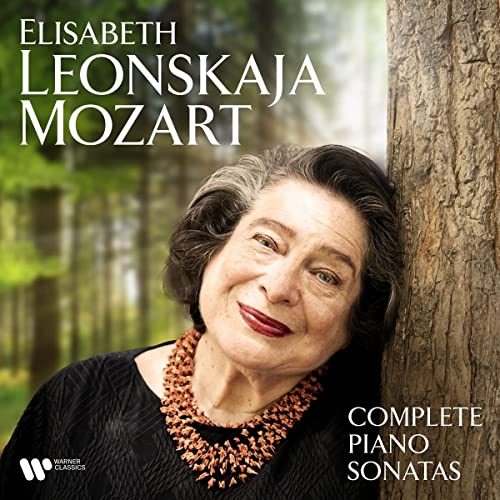 Elisabeth Leonskaja portrait album cover for Mozart piano sonatas CD.