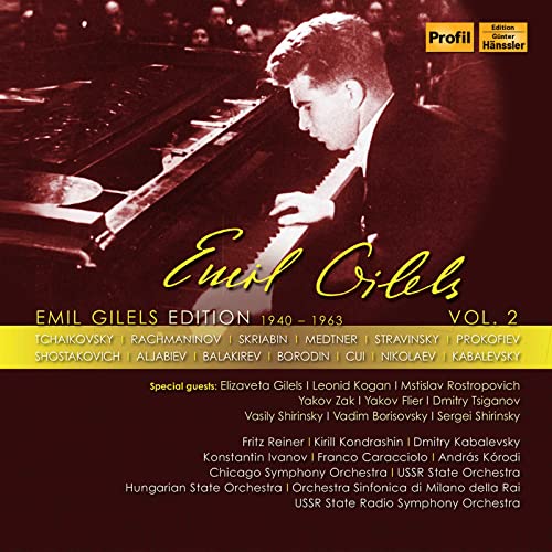 CD cover for Emil Gilels Edition 1940-1963, Vol. 2, featuring a pianist.