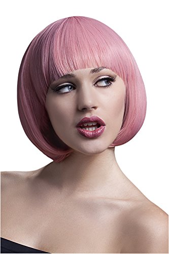 Woman wearing a short, pastel pink bob wig with blunt bangs.