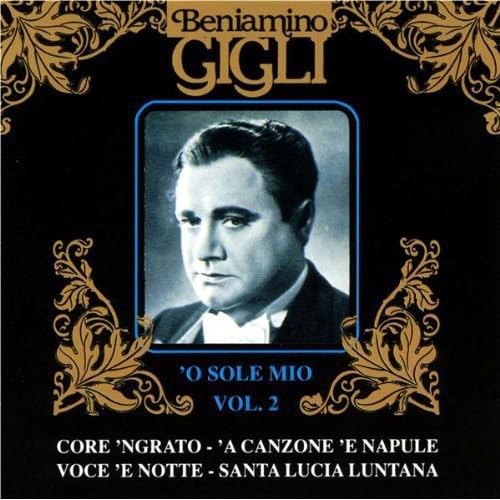 CD cover featuring a portrait of tenor Beniamino Gigli with gold floral designs.